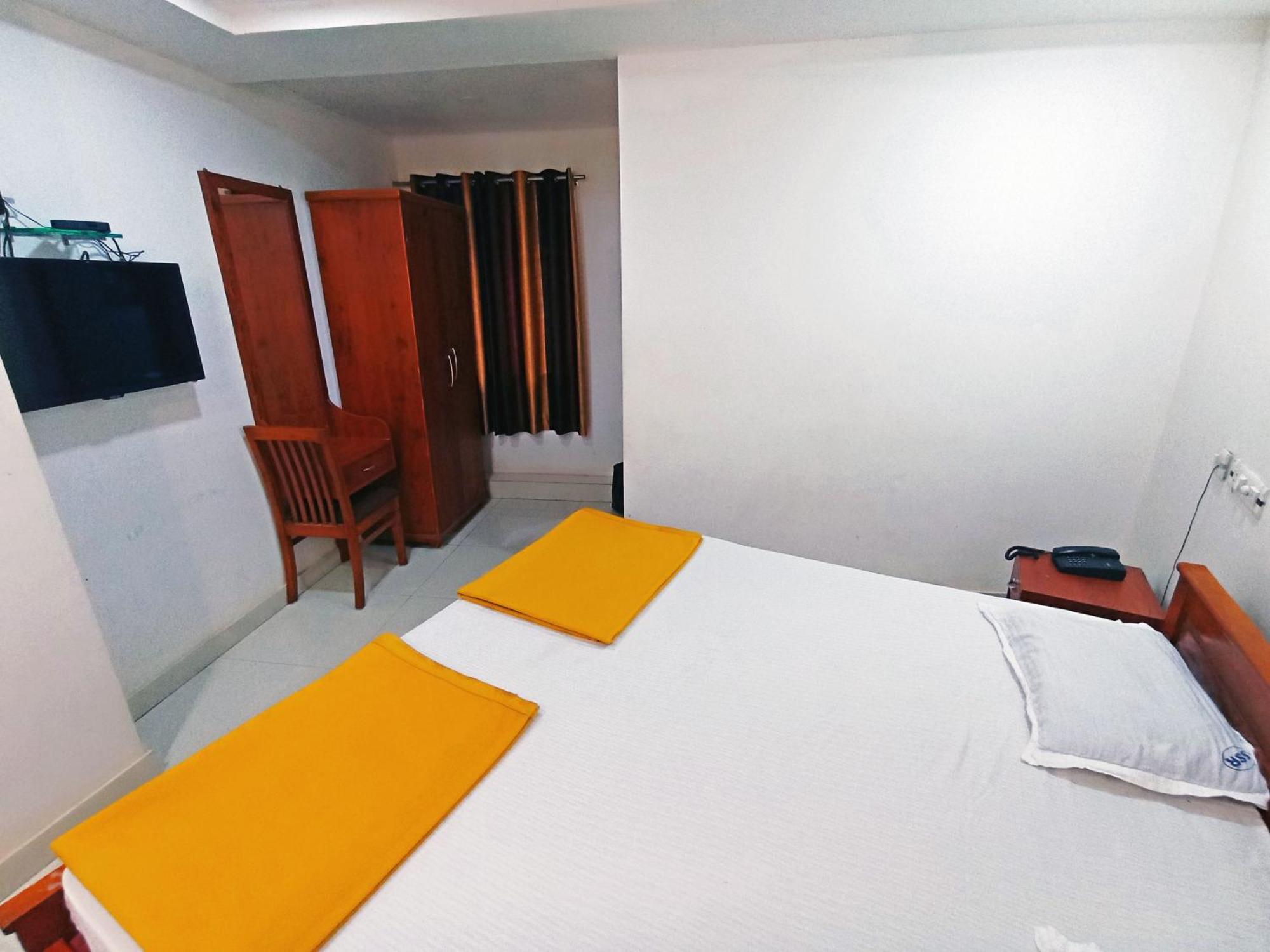 Staymaker Shri Shakti Residency ฮูบลิ ภายนอก รูปภาพ