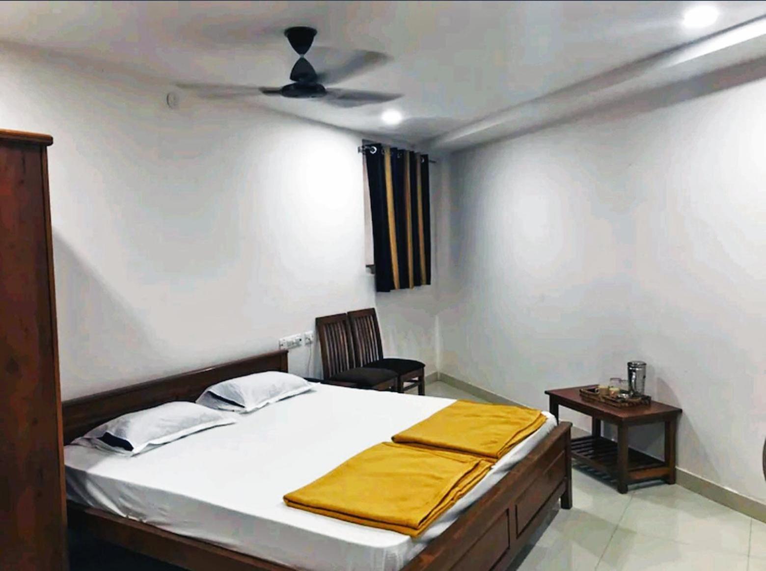 Staymaker Shri Shakti Residency ฮูบลิ ภายนอก รูปภาพ